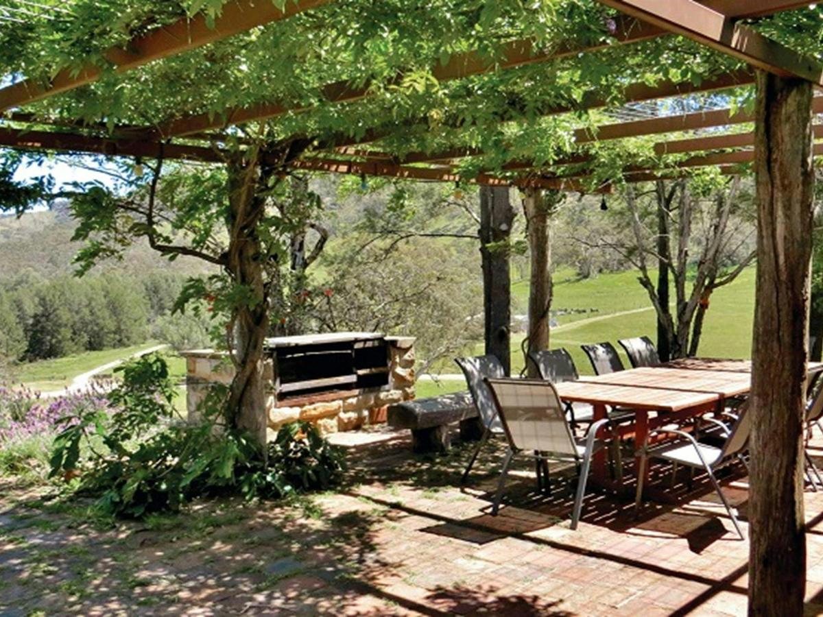 Capertee Homestead barbecue and outdoor area, Capertee National Park. Photo: Anjee du Terreau/OEH
