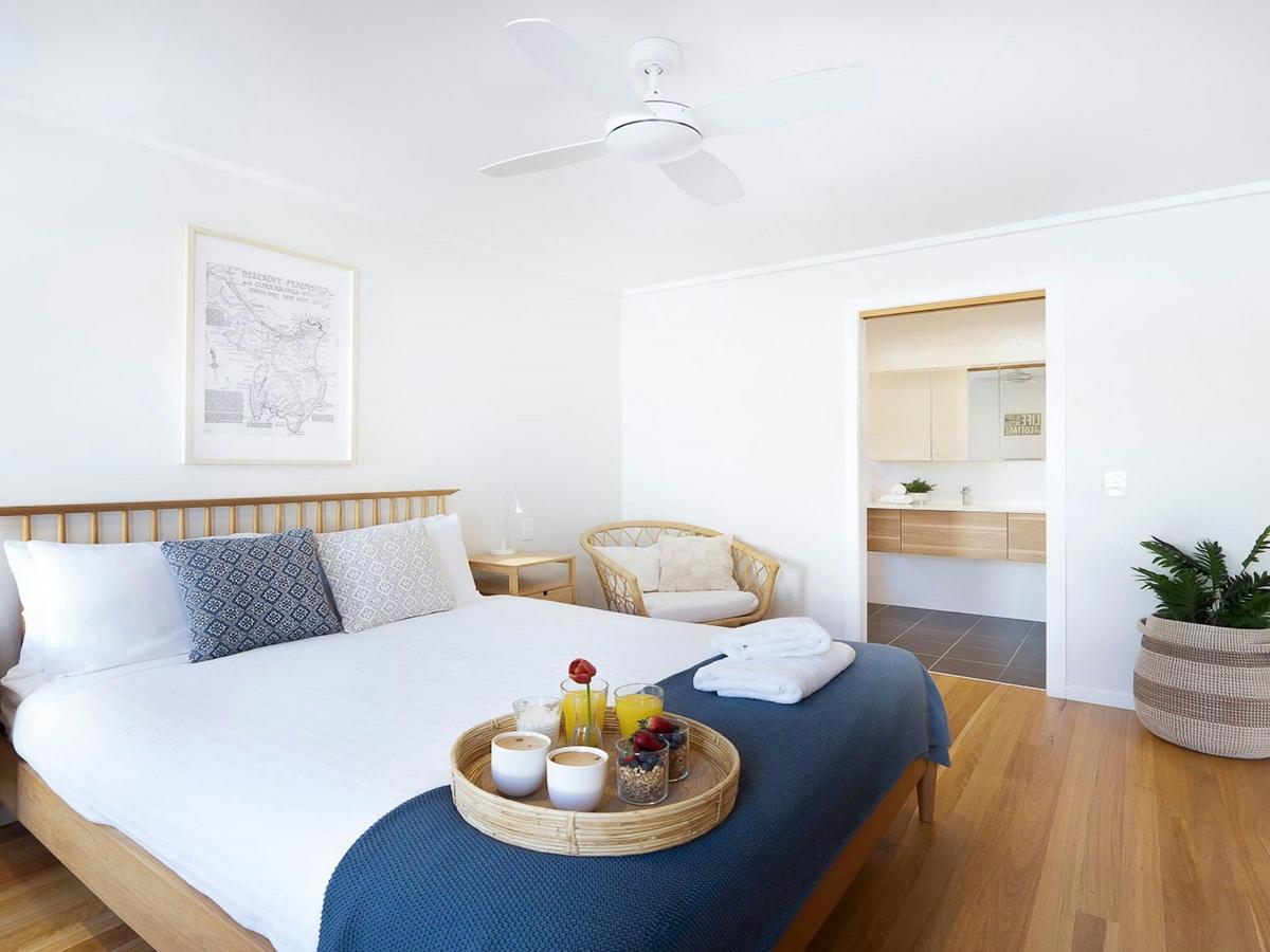 Buwarla House | Bedroom 1 | Queen Bed | Ensuite