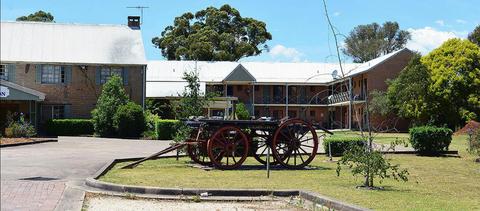 Campbelltown Colonial Motor Inn