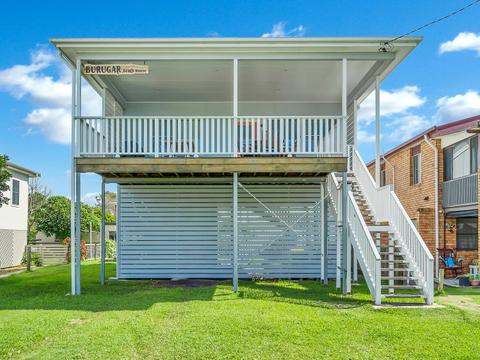 Burugar Beach House