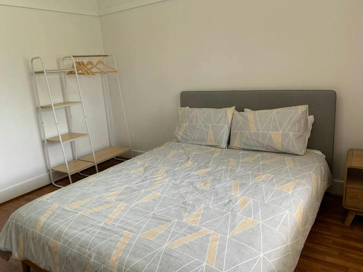 bed 1