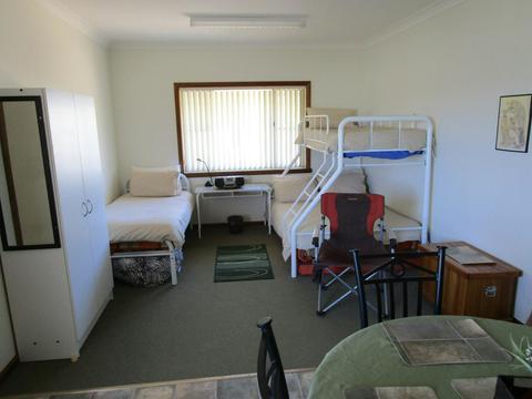 Caddy Shack Dunedoo