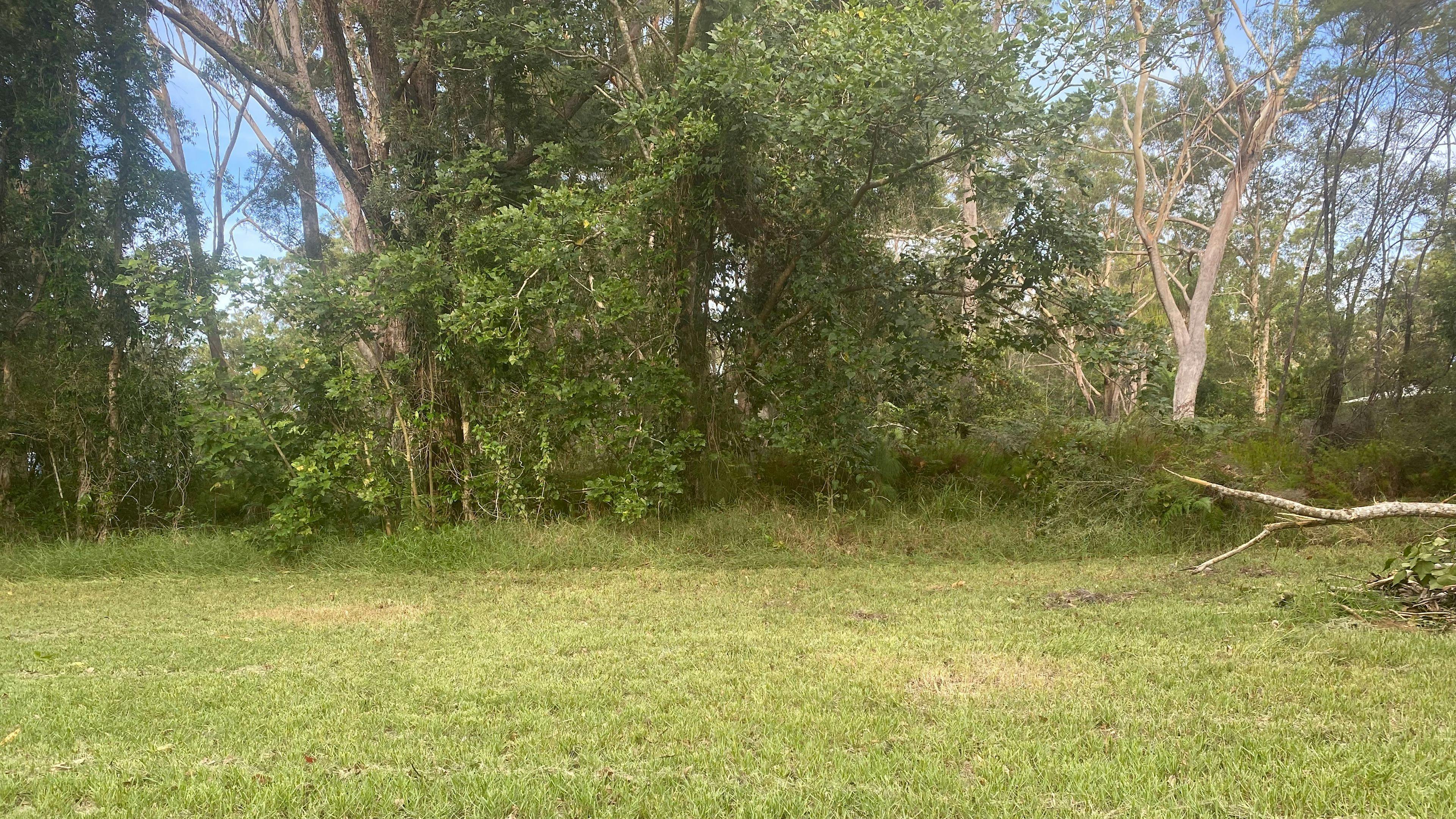 Convenient 880 Stuart’s Pt Rd