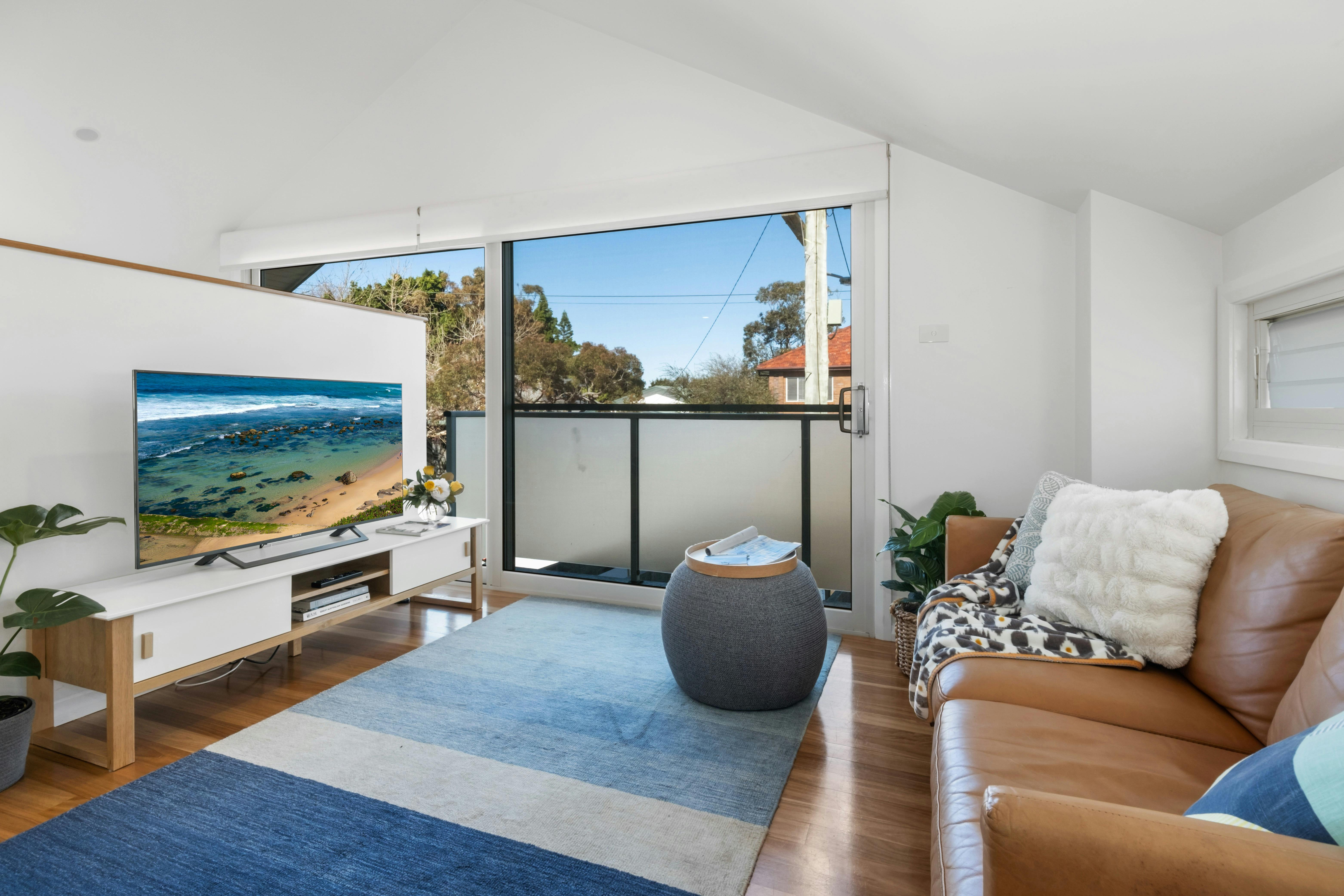 Relax at Cooks Hill Parkside