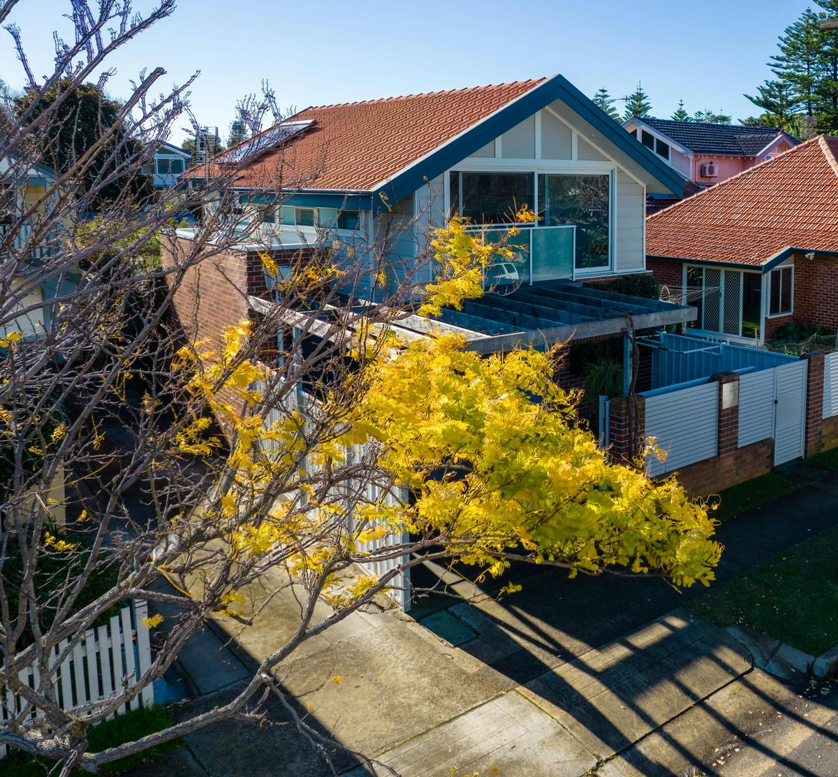 Exterior of Cooks Hill Parkside