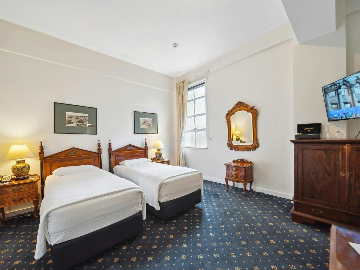 Twin Hotel Room