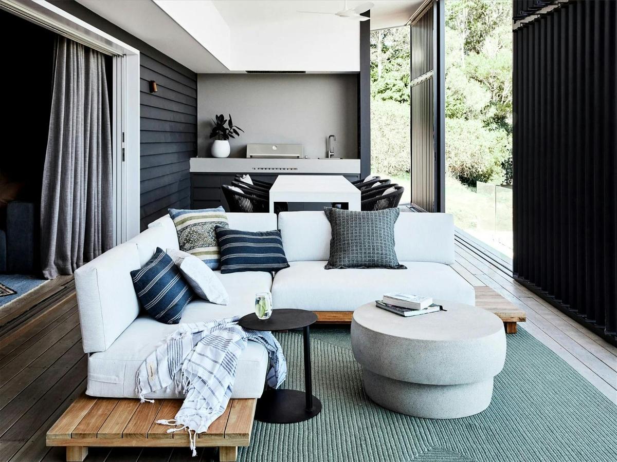Back deck entertainment area