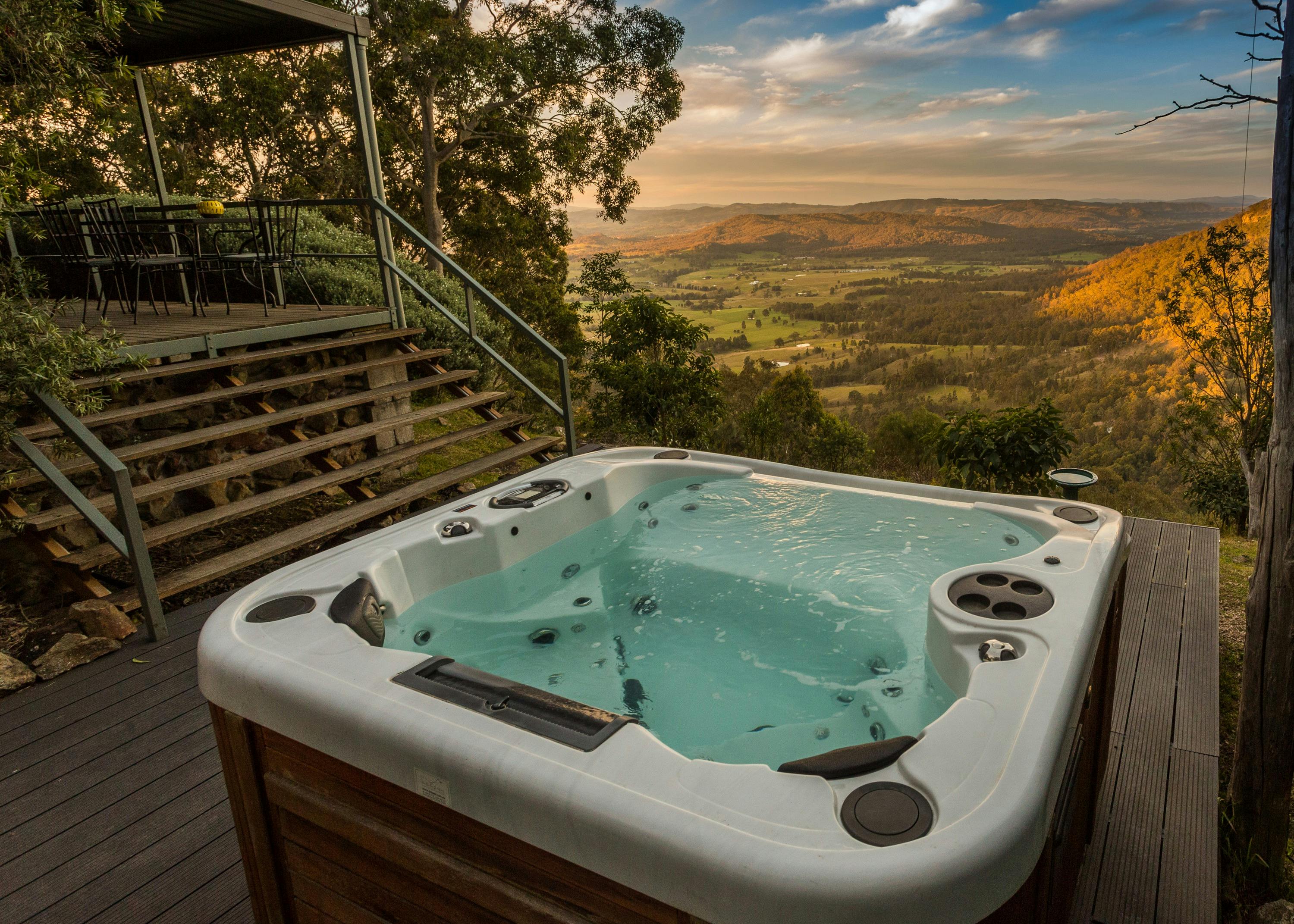 Peta Cabin - Spa and Outlook