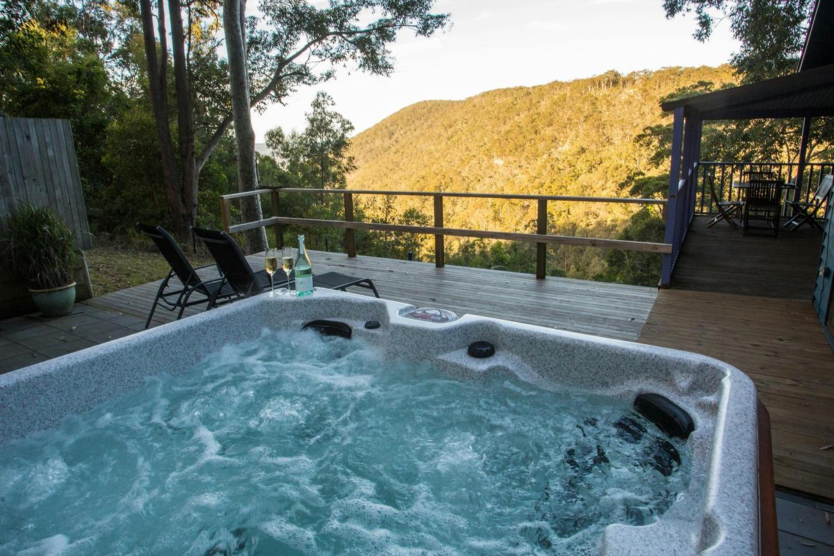Kirawa Cabin - Spa and View