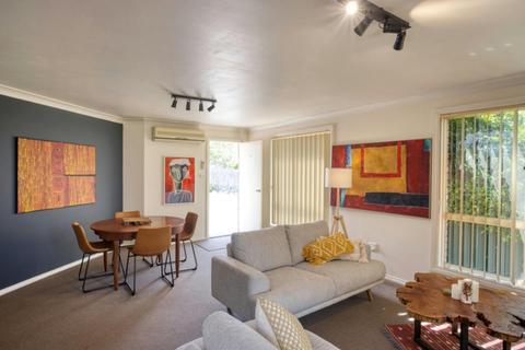 Captain's Quarters Villa  Bermagui