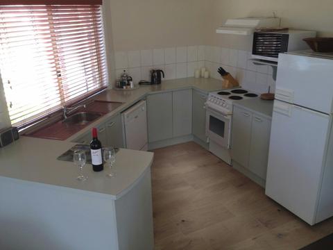 Captain's Quarters Townhouse Kitchen