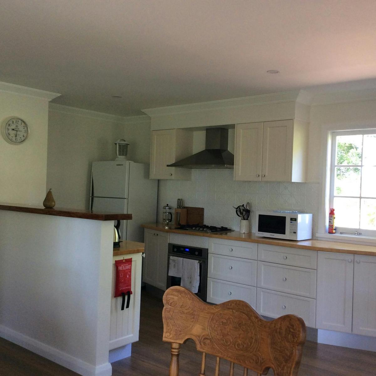 Cairnie Country Cottage kitchen
