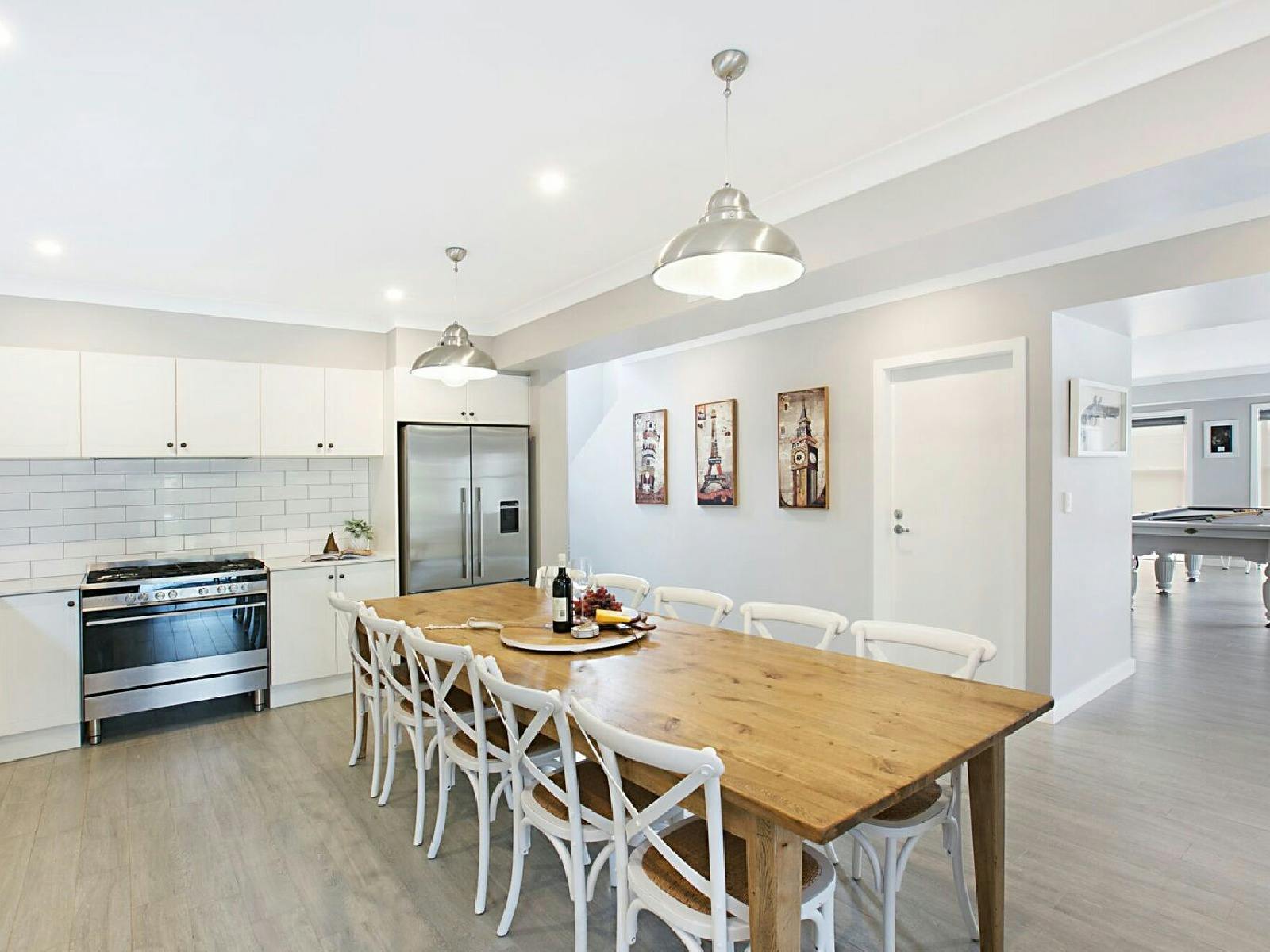 Chateau Caliza dining area