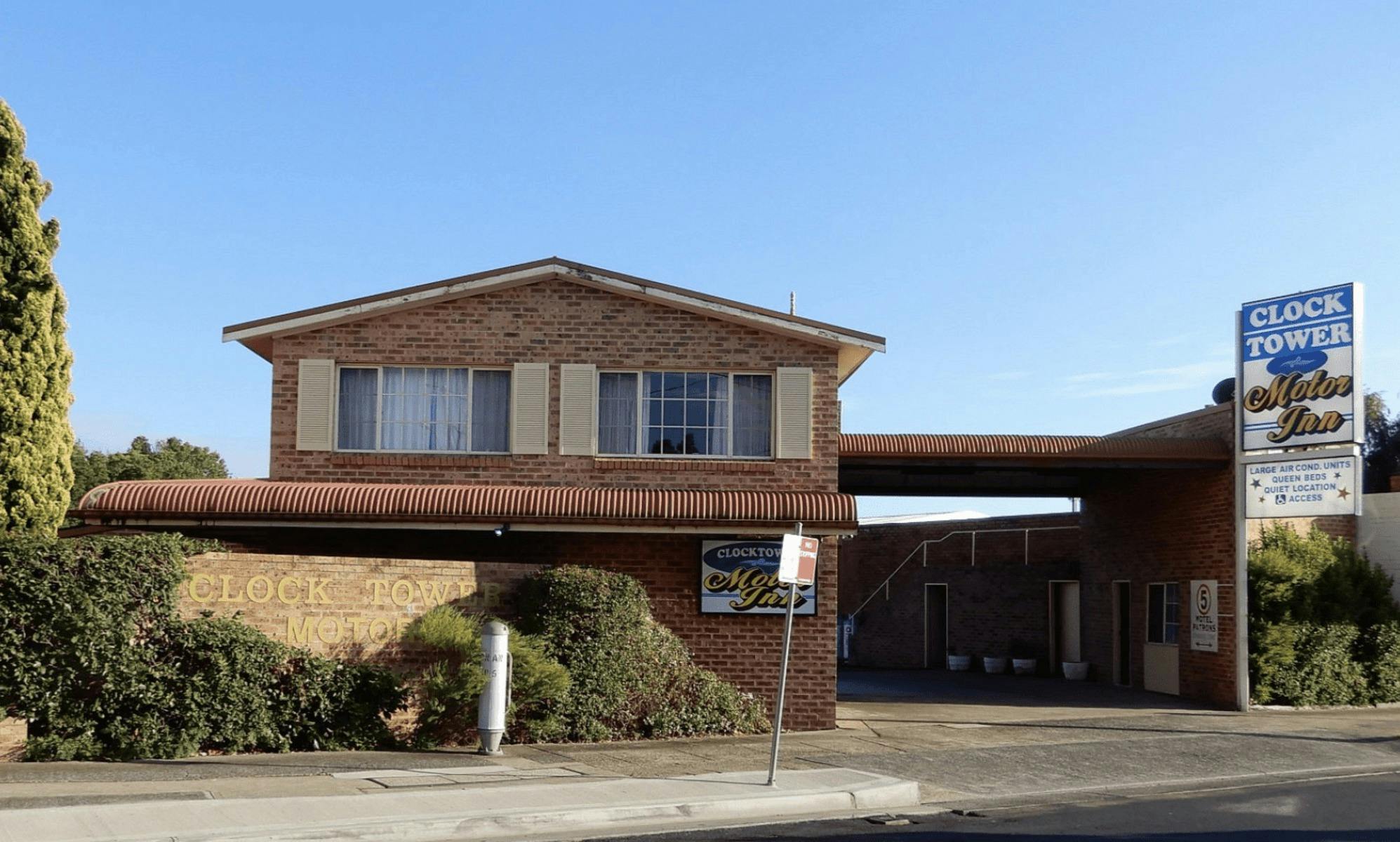 Clock Tower Motor Inn