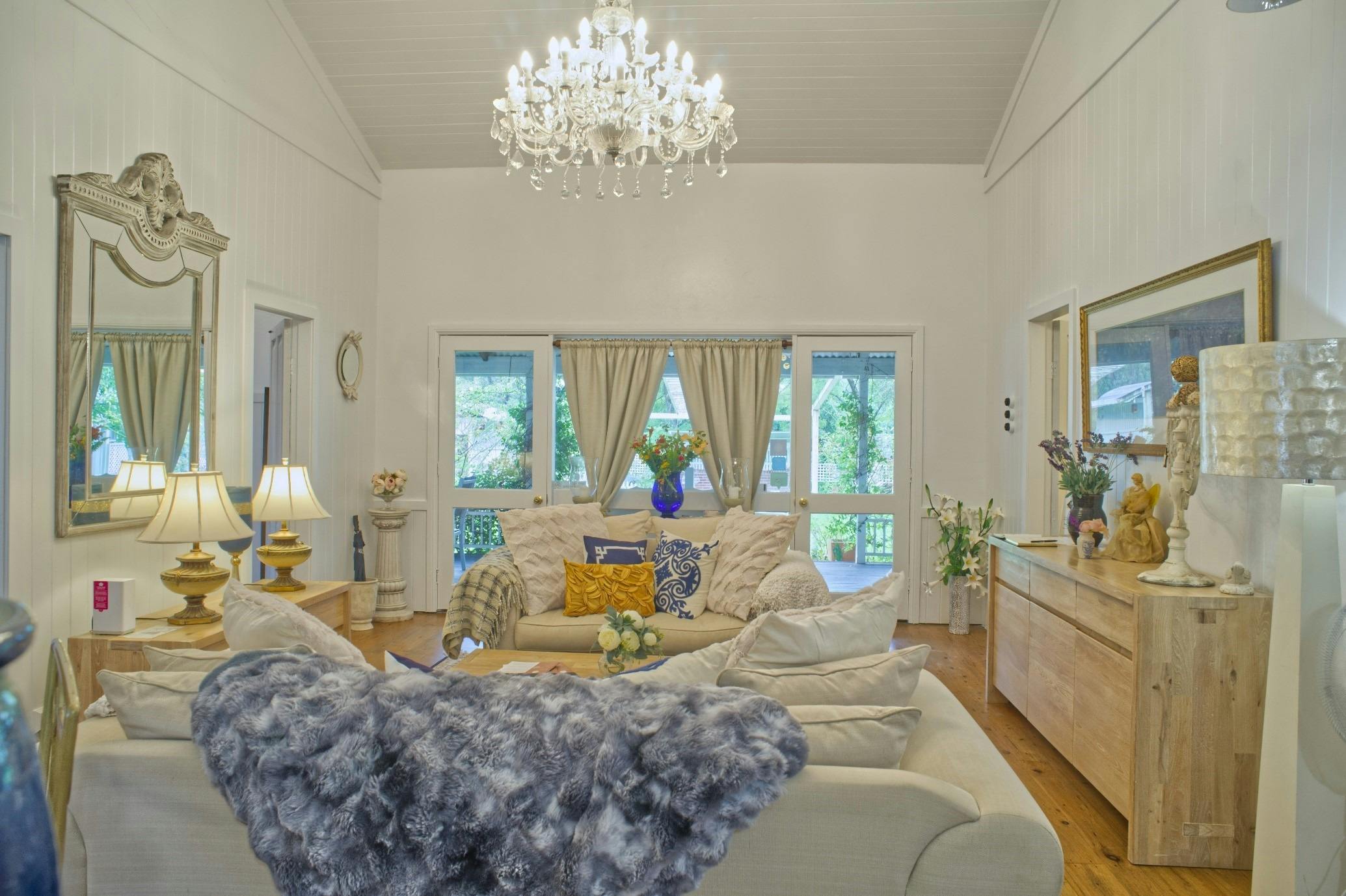 Loungeroom view from Kitchen