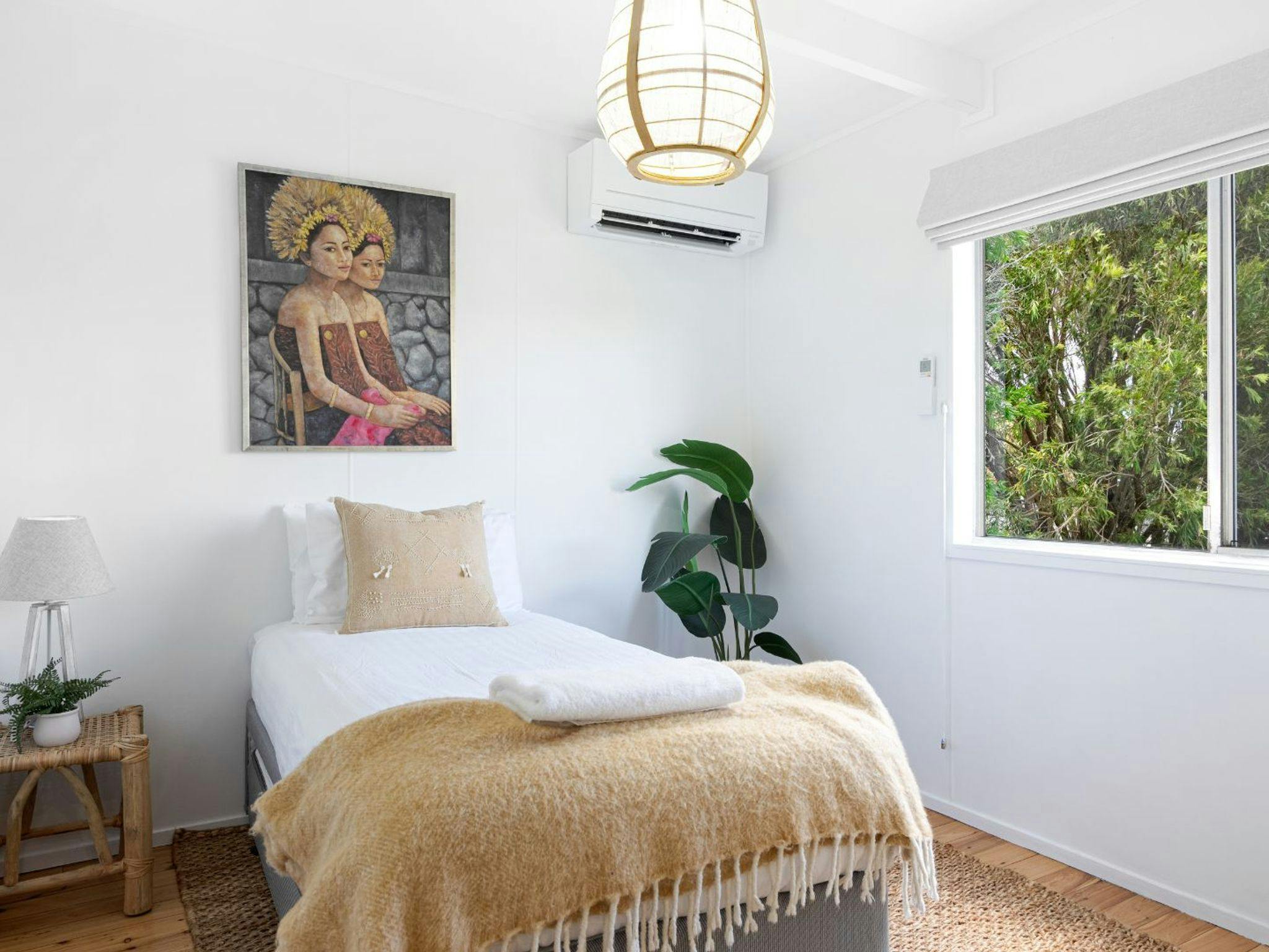 Casa Blu | Bedroom 2 | Single bed