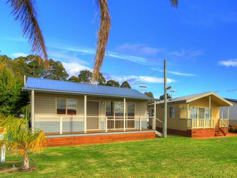 Deluxe Waterfront Villa