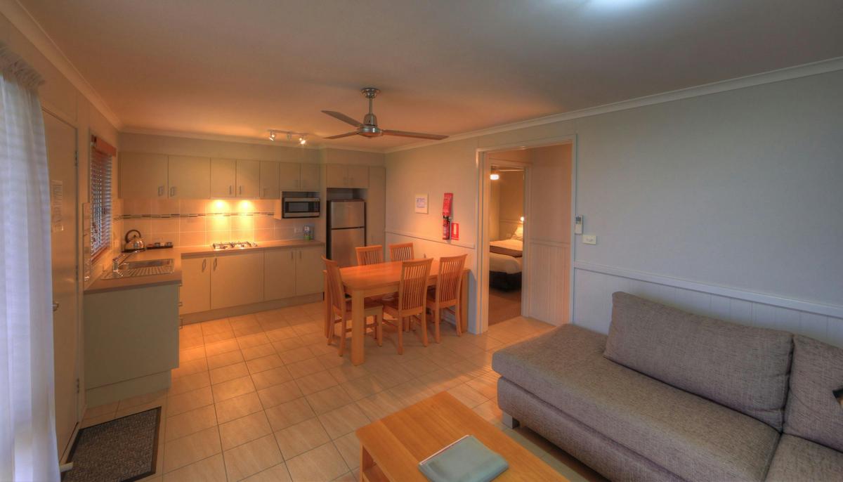 Deluxe Waterfront Villa - Living Area & Kitchen