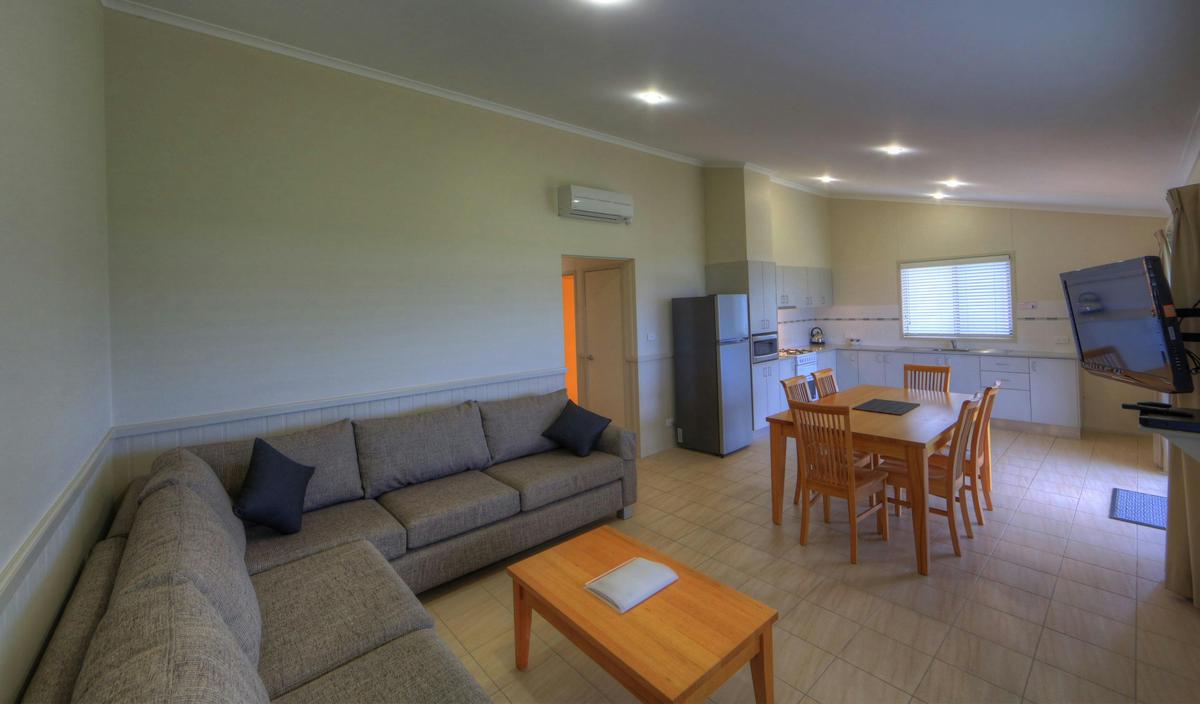 3 Bedroom Beachfront Villa - Living & Dining