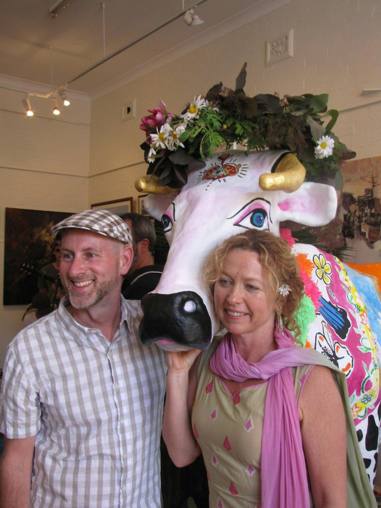 Daisy's relaunch after repair, artist Jamie Cole and Becky Guggisbergs