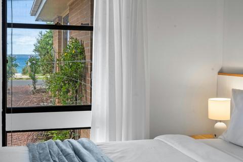 Queen Bedroom