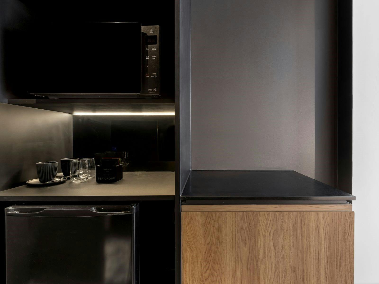 Citadines Walker North Sydney | Studio Executive Kitchenette