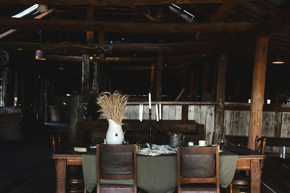 The Original Woolshed Table
