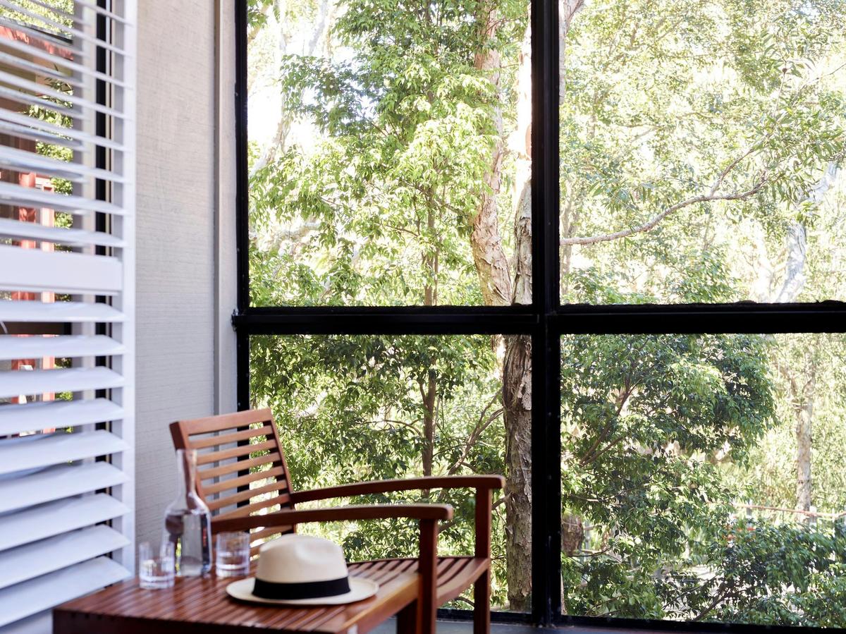 Treetops suite front verandah