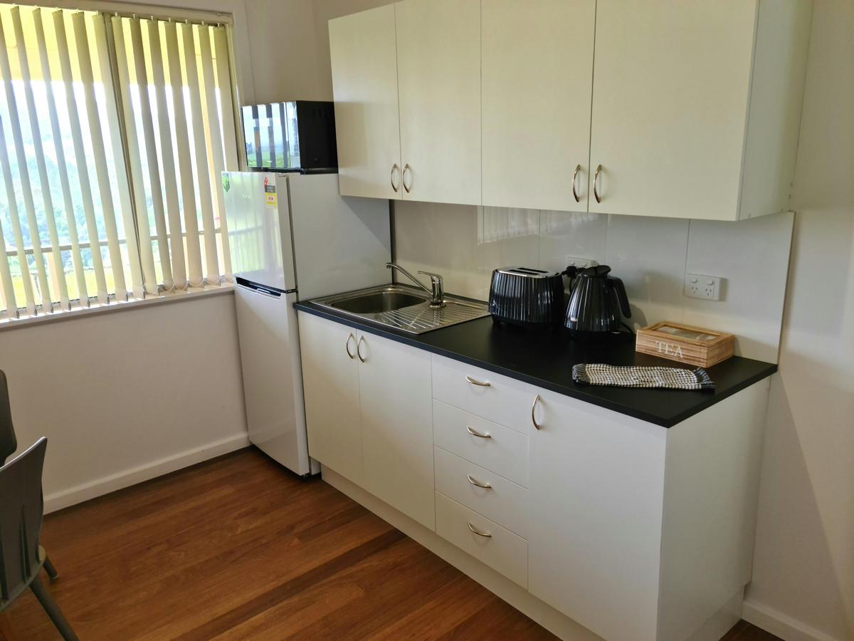 Waratah Wing - Kitchenette