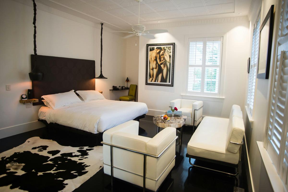Luxury Suite