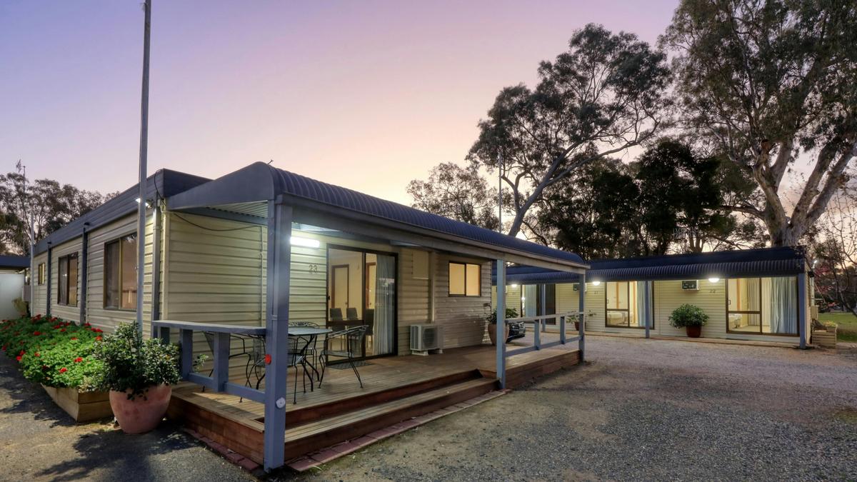 Family Unit External