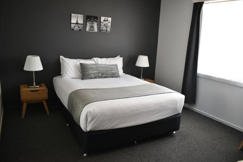 Apartment Bedroom
