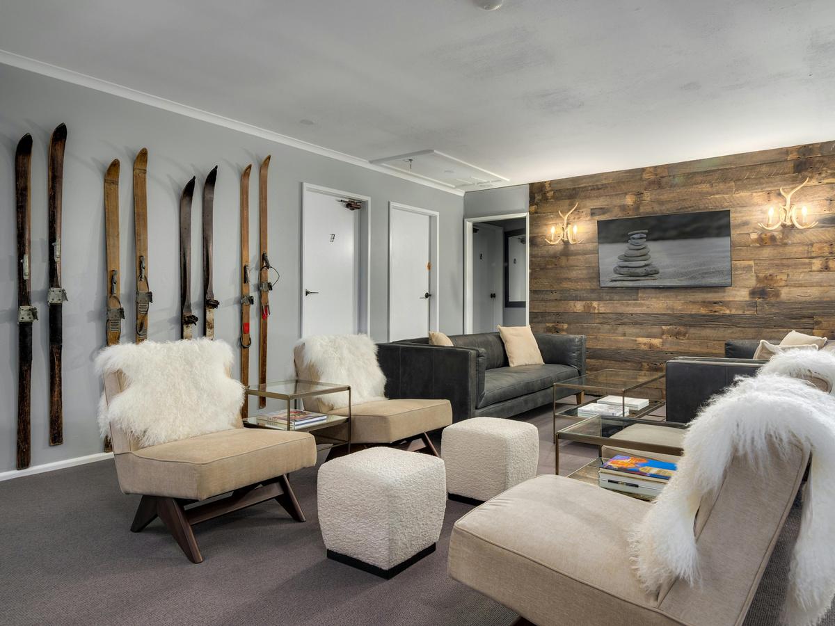 Relax and unwind  in the lounge