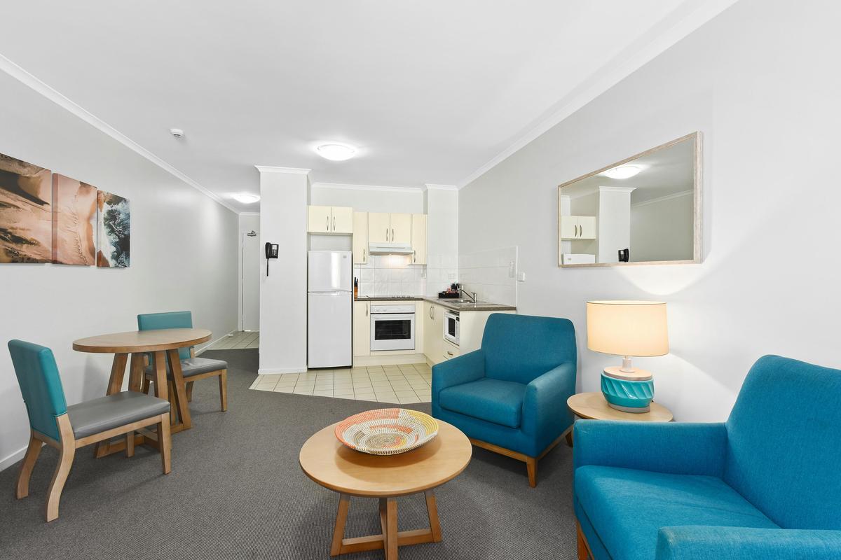 Club Wyndham Flynns Beach Studio living room