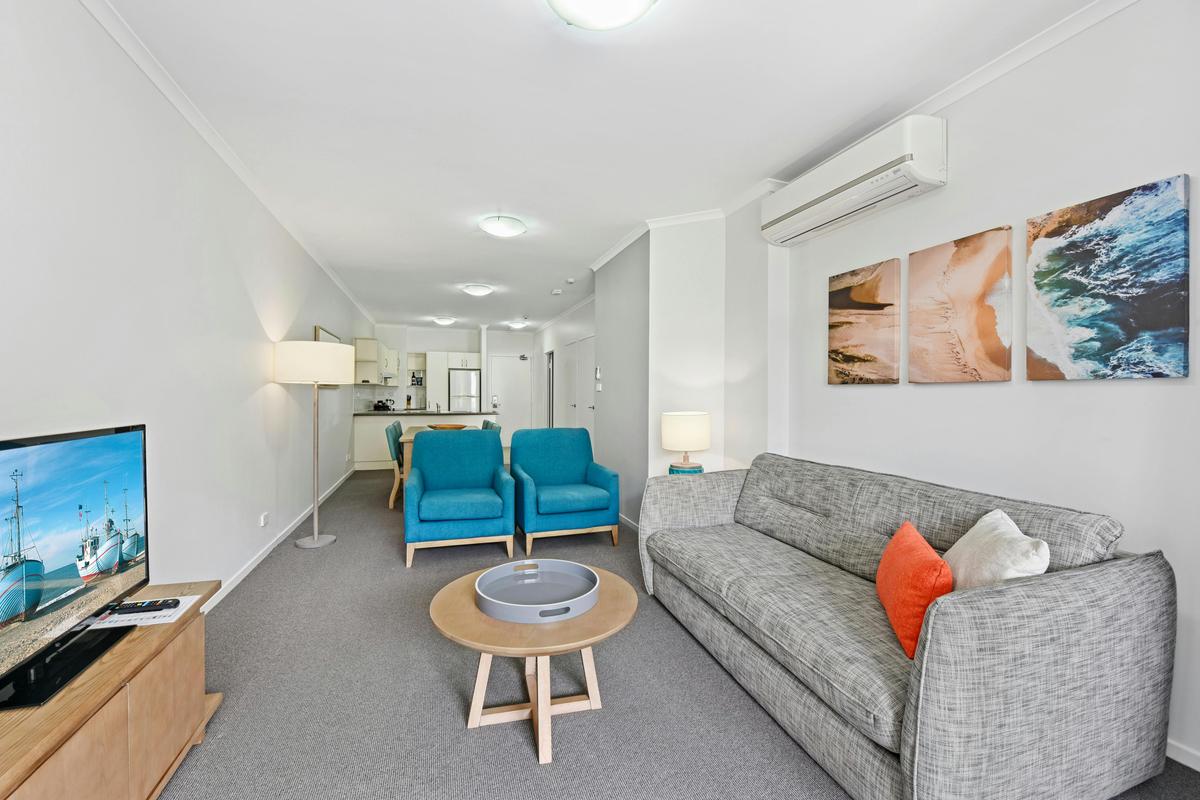 Club Wyndham Flynns Beach Two Bedroom Apartment Living Room