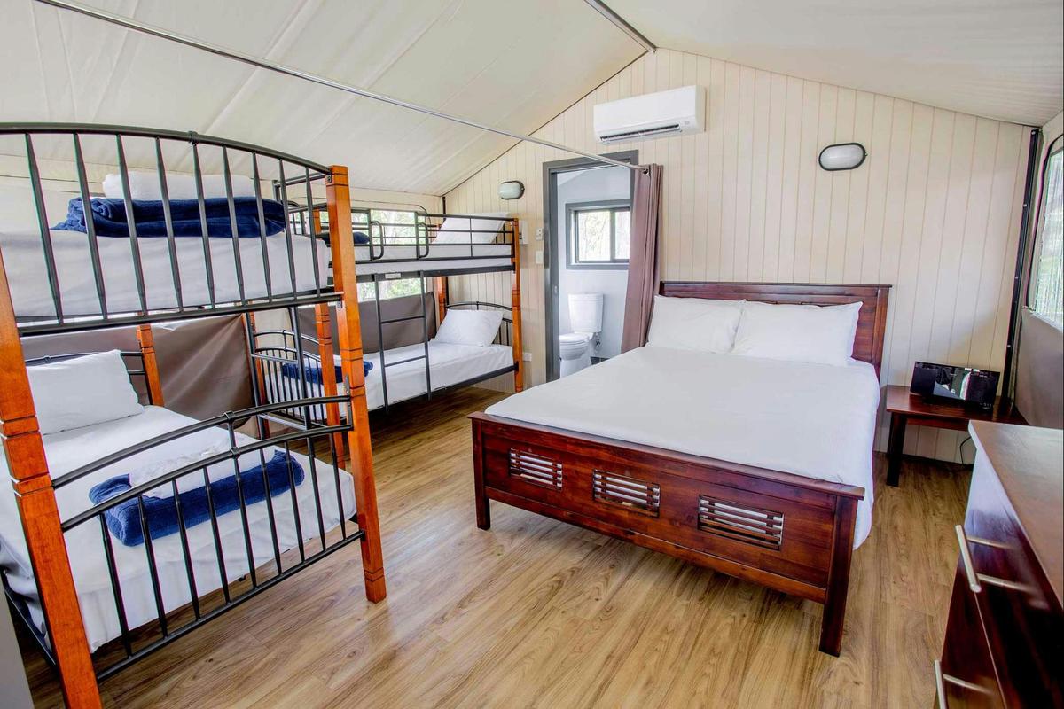 Discovery Parks - Byron Bay - Deluxe Safari Tent - Sleeps 6