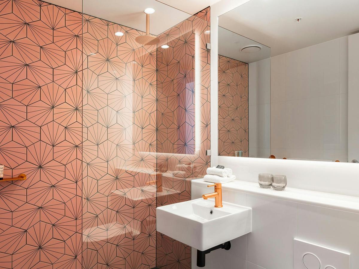 Economy Room Bathroom