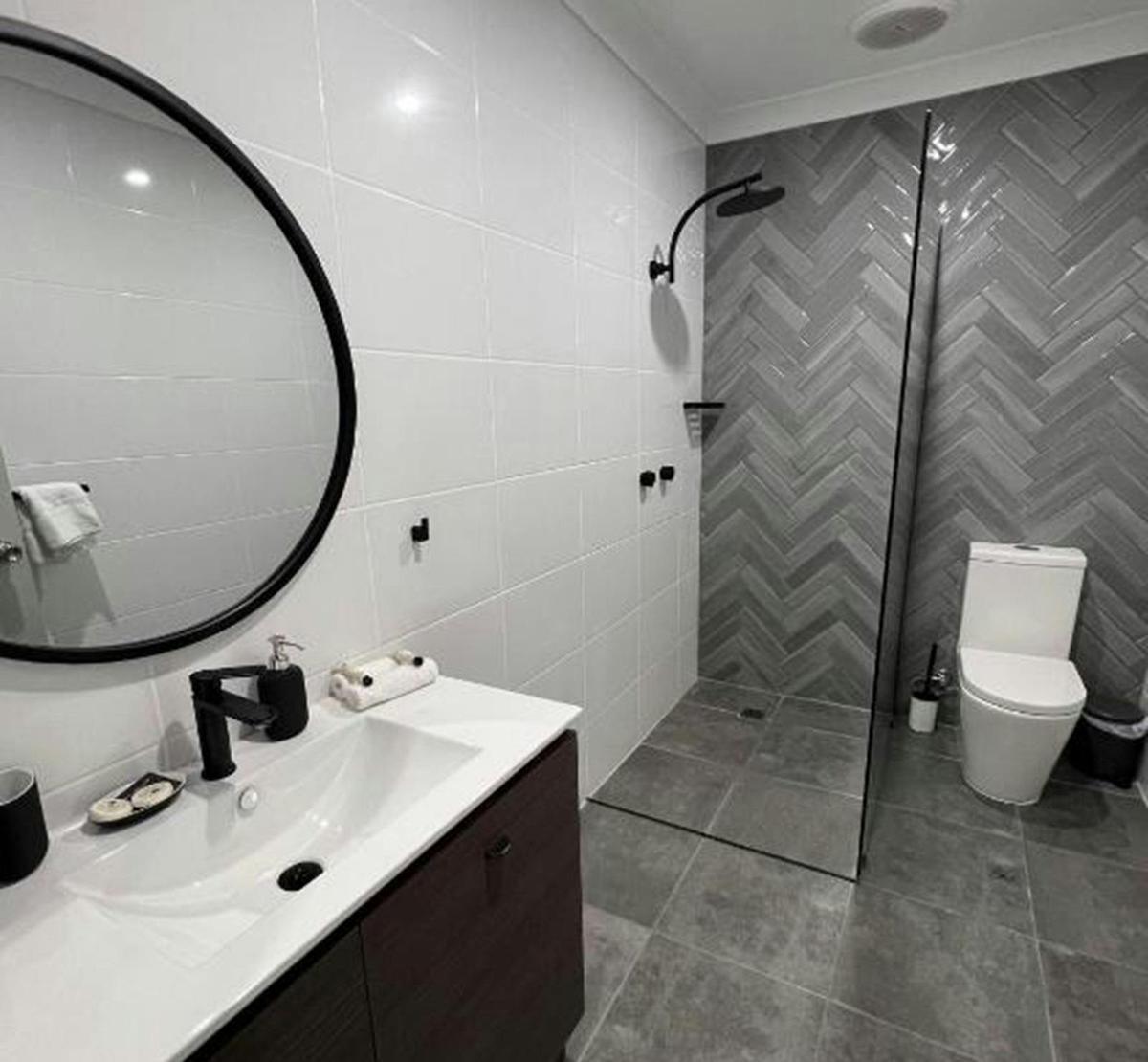 Comfort Inn Centrepoint Motel