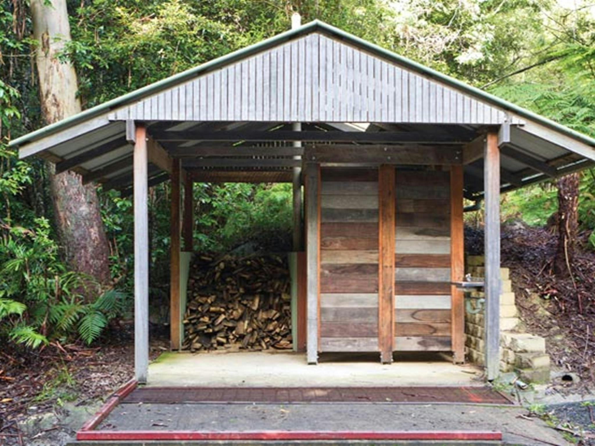 Coombadjha Campground, Washpool National Park. Photo: Rob Cleary/DPIE