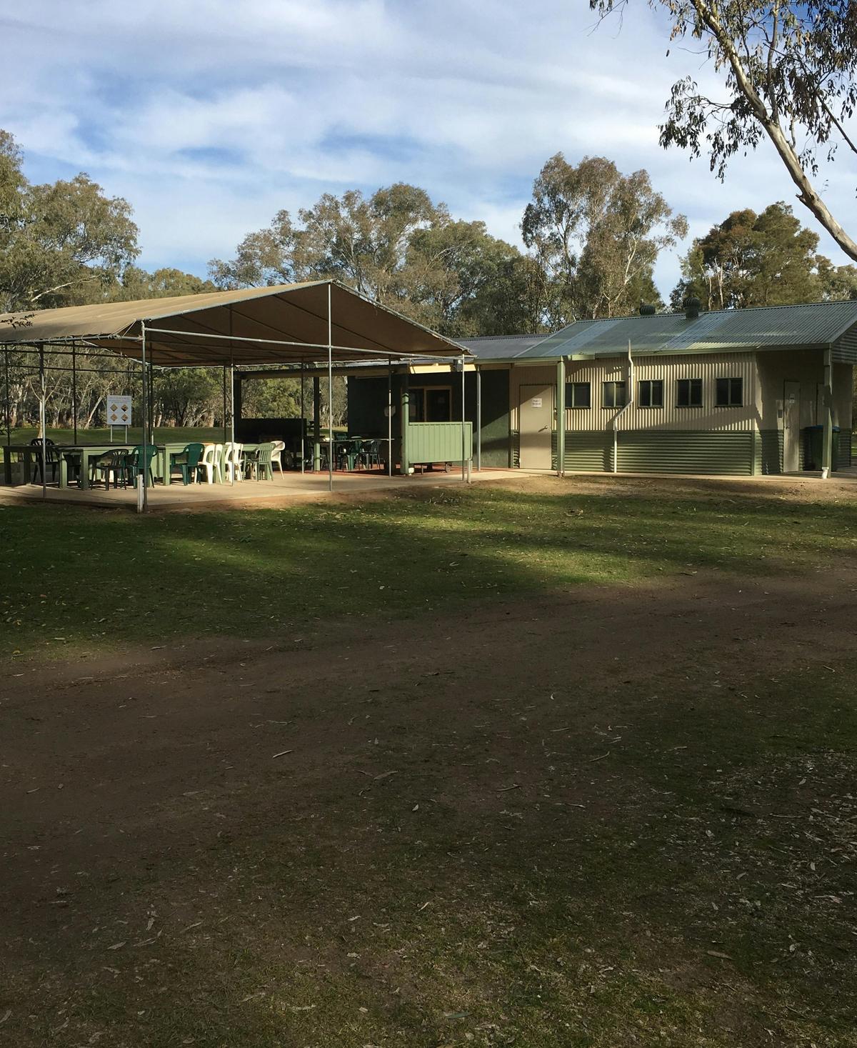 Corowa Caravan Park