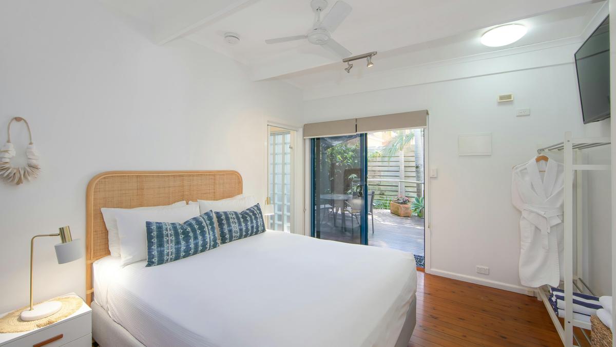 Ocean Suite queen bedroom