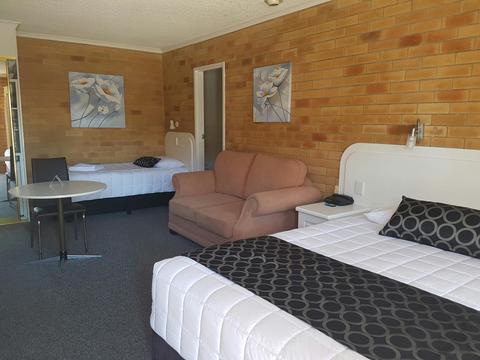 Executive Queen Room