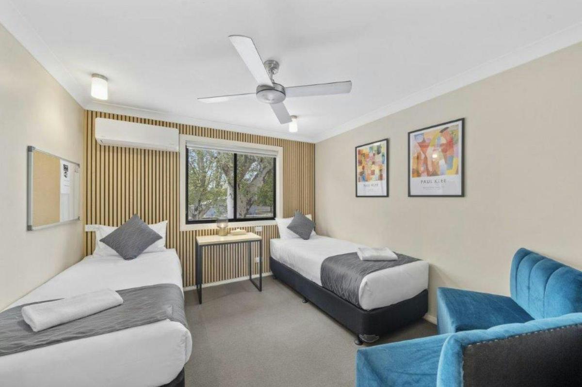 Comfort Inn Serenity Bathurst - Twin Share