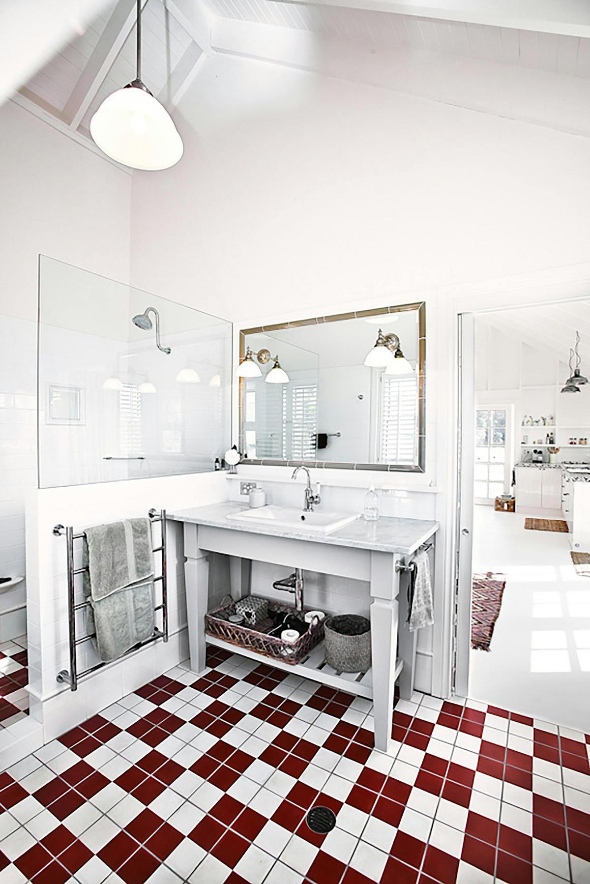Cottage Bathroom