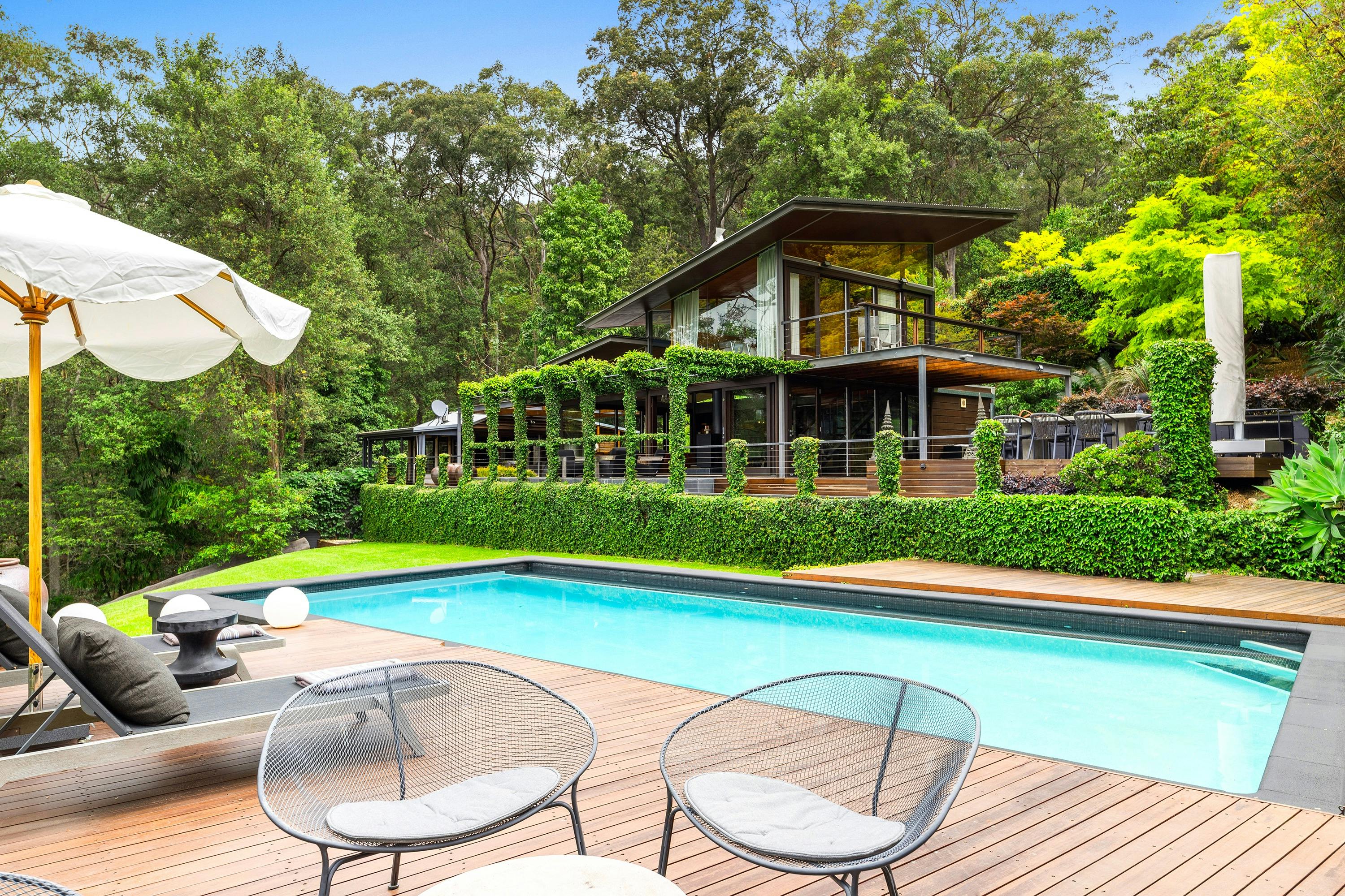 Luxury poolside retreat