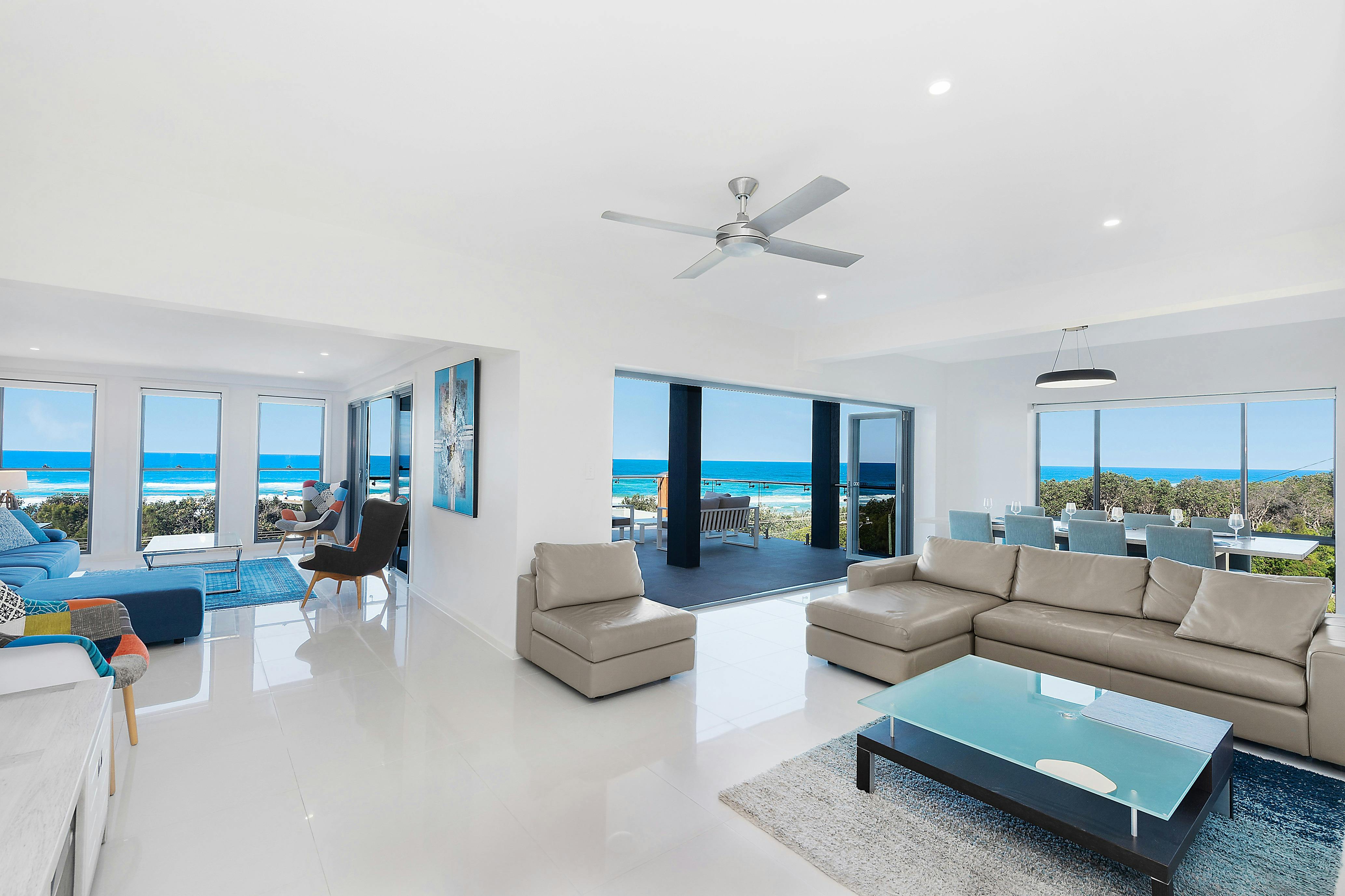 Family Living Space onto the deck