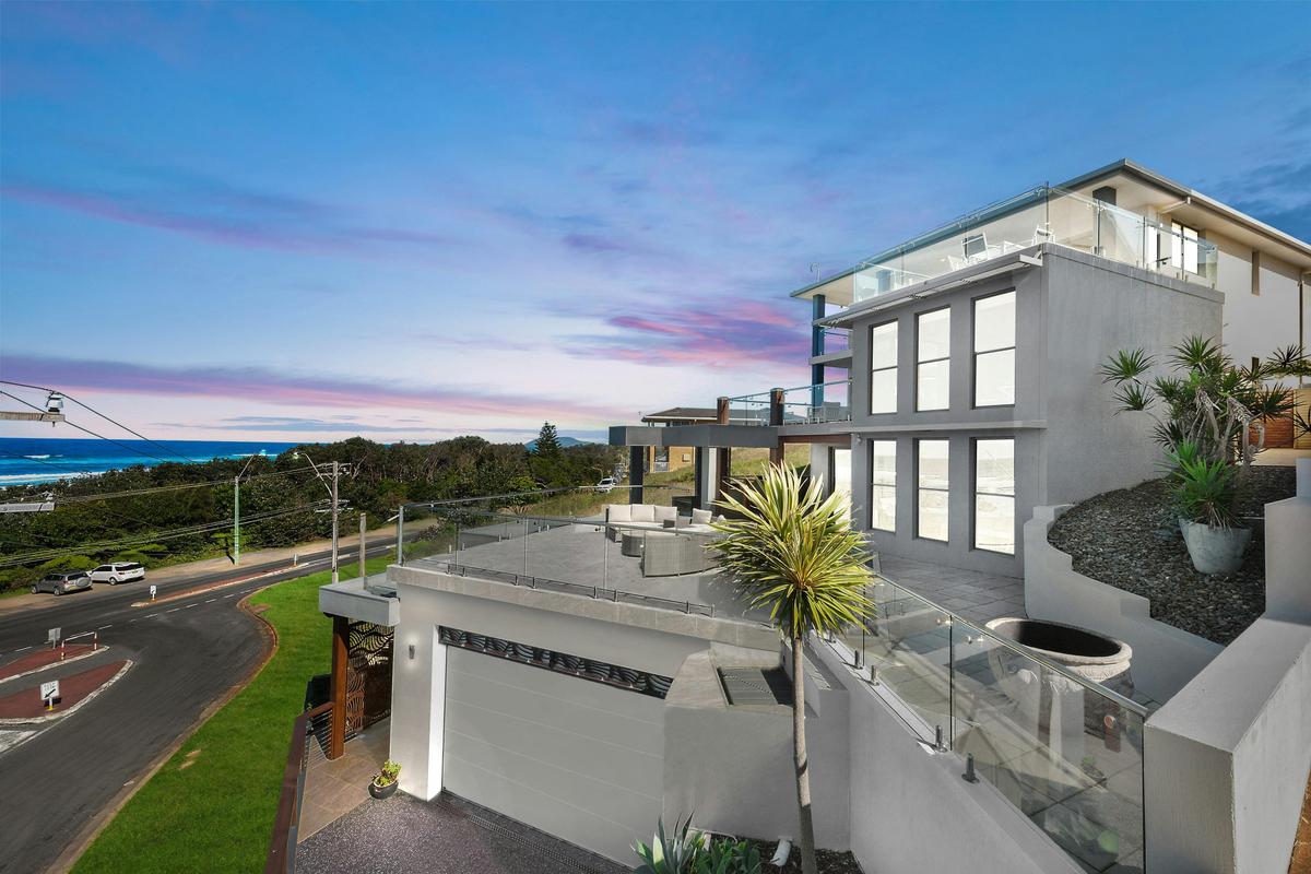 Drift PMQ - A perfect family escape at Lighthouse Beach