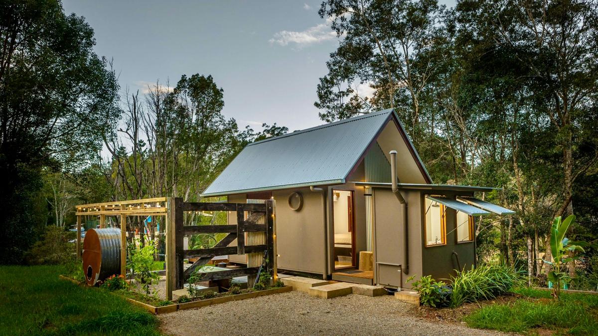 Creek Side Shepherds Hut Rail Trail