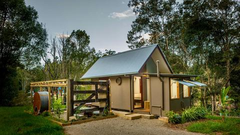 Creek Side Shepherds Hut Rail Trail
