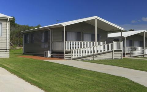 3 bedroom deluxe 6 berth cabin external